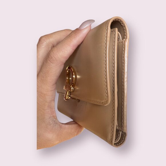 Authentic Salvatore Ferragamo Gancini Leather Wallet | Tan/Nude - Picture 4 of 7